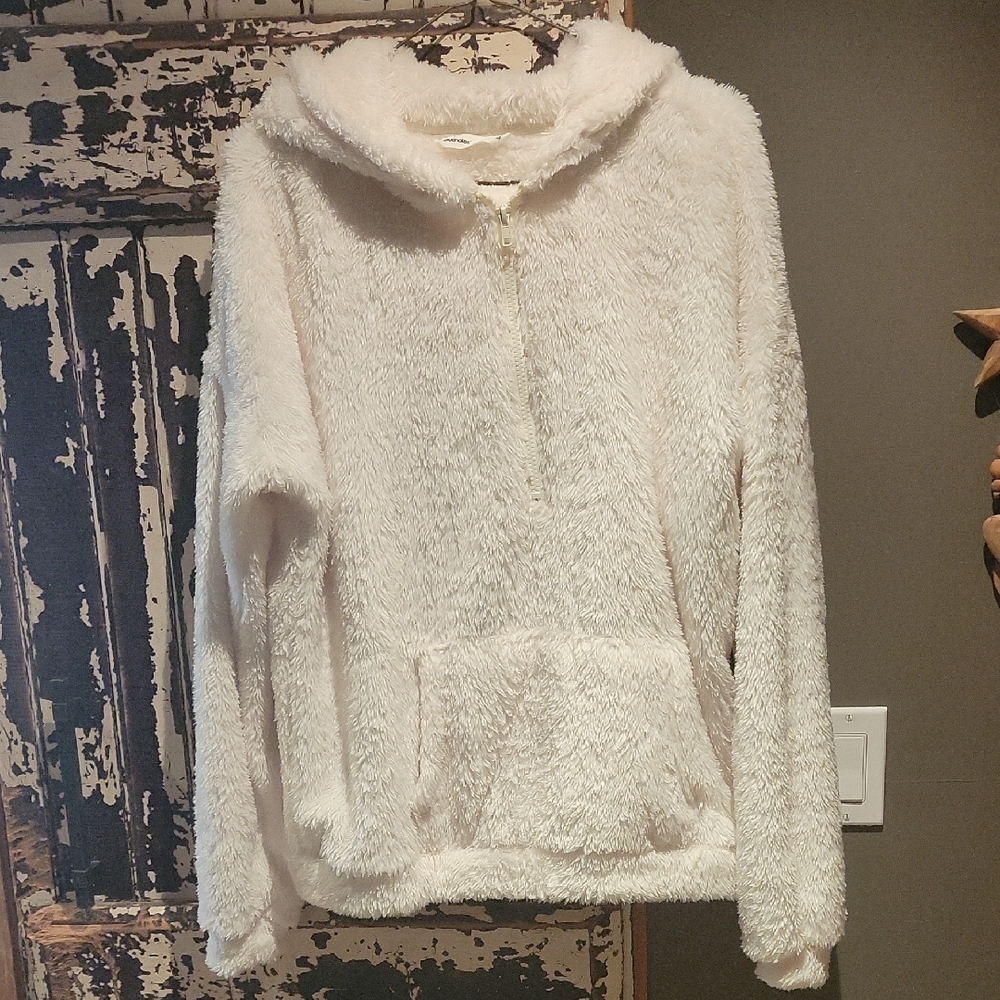 Bluenotes White Teddy Plush Hooded Sweater
